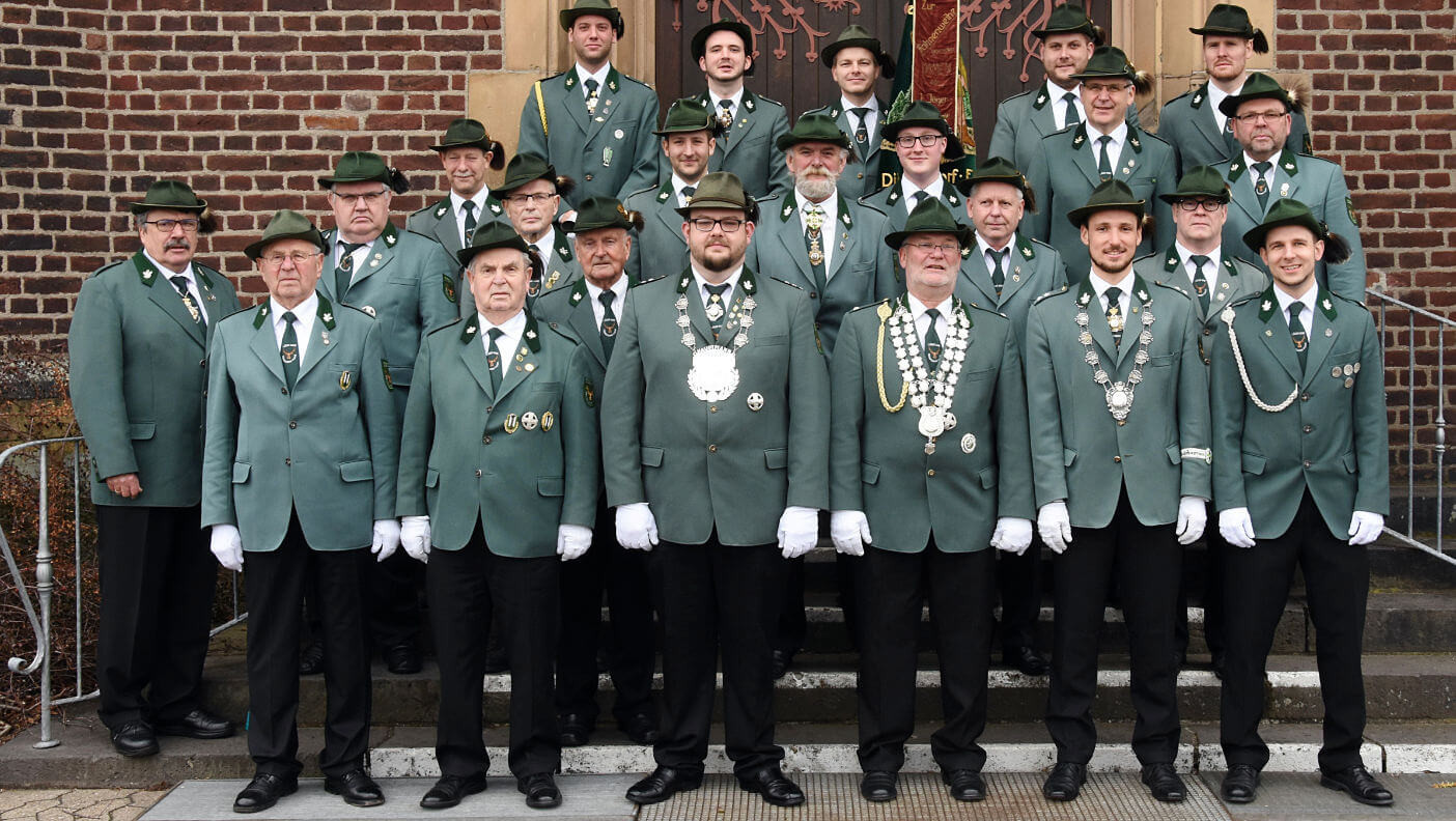 Gruppenbild mit dem heutigen Vorstand: Stephan Keup als I. Hauptmann, Tobias Heidkamp als II. Hauptmann, Andreas Keup als I. Kassierer, Moritz Laflör als II. Kassierer, Florian Schneider als I. Schriftführer und Patrick Rölle als II. Schriftführer.